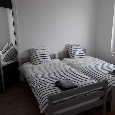 Le Corto Hotel Savigny-Levescault Luaran gambar
